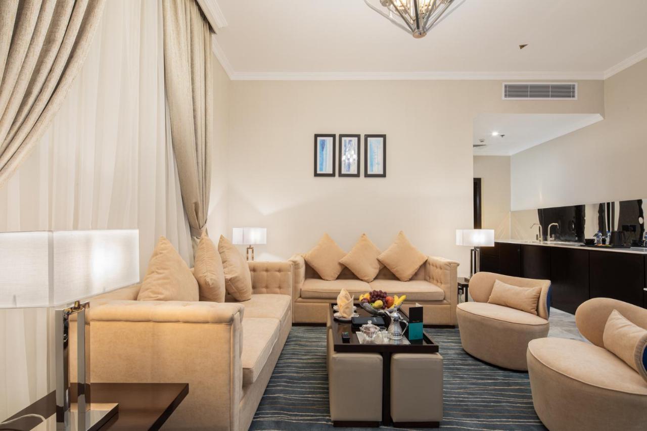 Hotel Prime Almina Jiddah Esterno foto